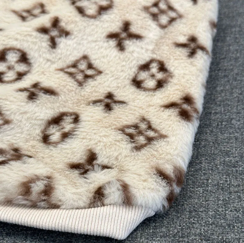 Autumn and winter dog clothes French bulldog English bulldog Pug Corgi bully pet warm plush thick clothing