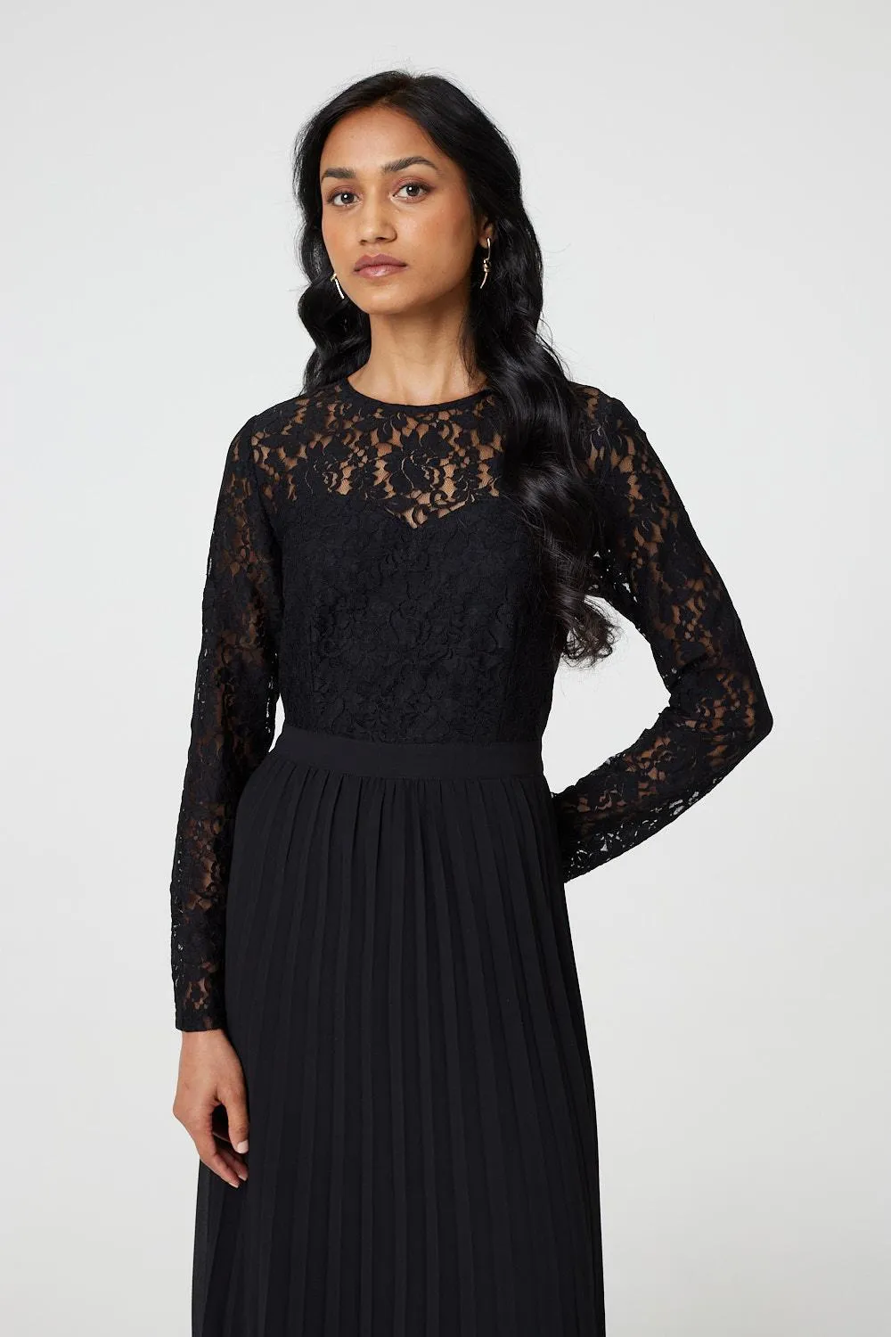 Lace Trim Pleated Long Sleeve Midi Dress